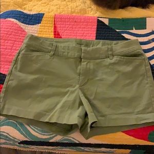 Sage green PIXIE SHORT OLD NAVY